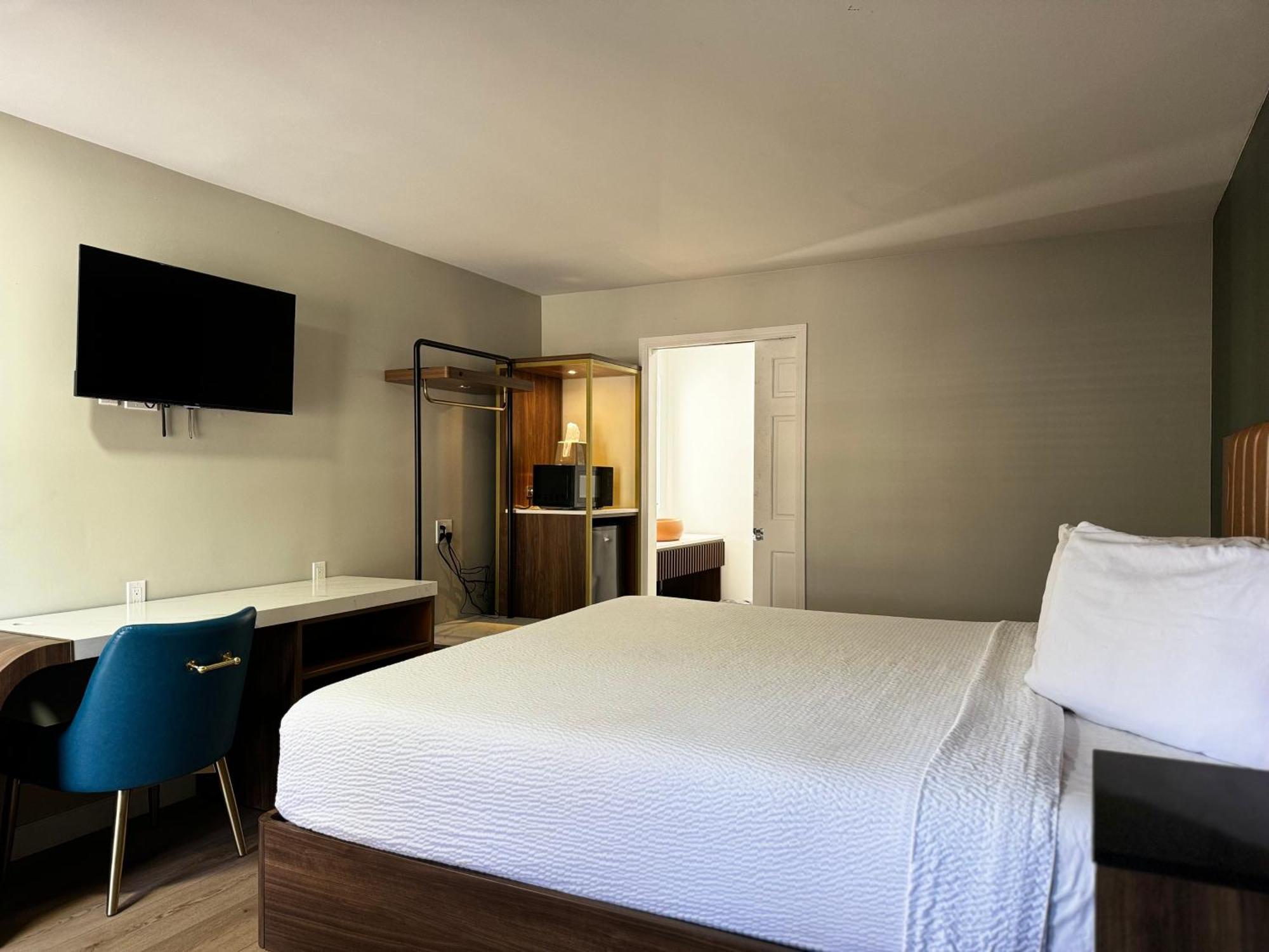 Hotel Surestay By Western 2*