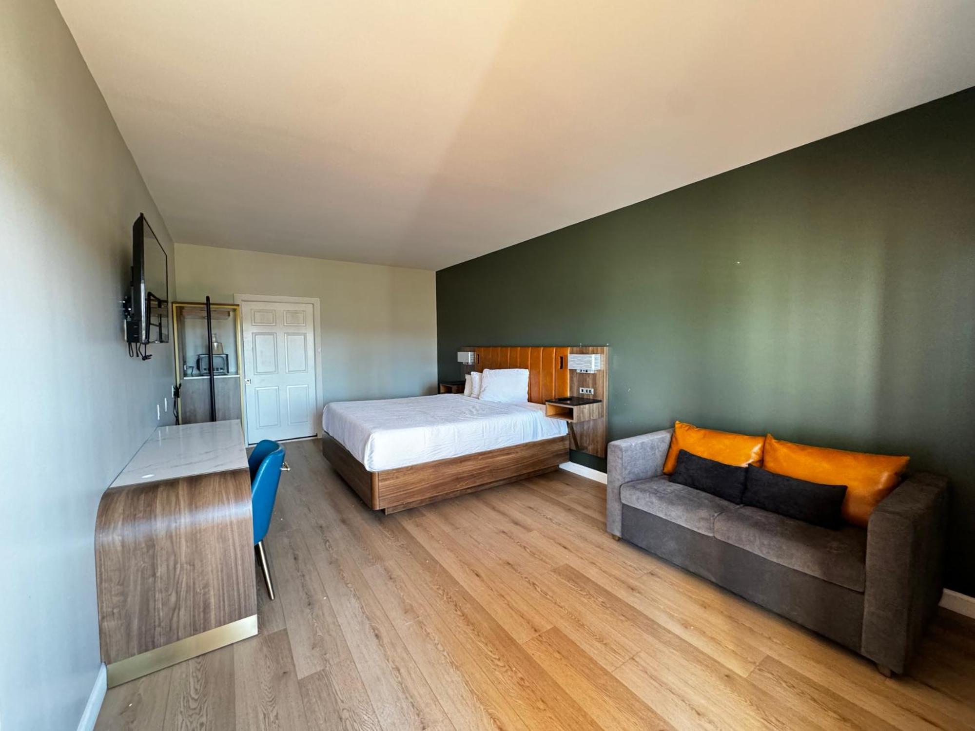 Hotel Surestay By Western 2*