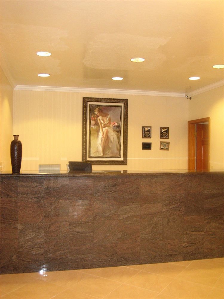 Hotel Surestay By Western 2*
